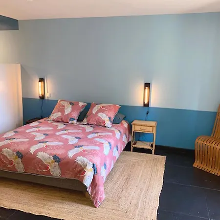 La Metairie Maison De Charme Holiday home Saint-Adjutory