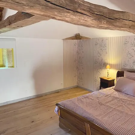 بيت للعطل La Metairie Maison De Charme Saint-Adjutory